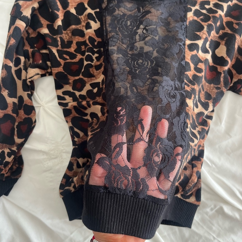 Leopard Print Sweater - image 3